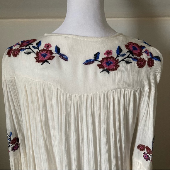 Free People Te Amo White Floral Embroidered Minidress size XS - Picture 10 of 11